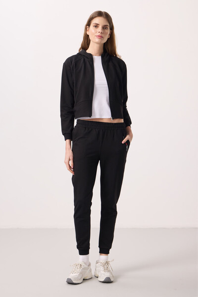 TOMMYLIFE - Tommylife Toptan Kapüşonlu Fermuarlı Oversize Kadın Eşofman Takım - 95328 Siyah TOMMYLIFE - Tommylife Toptan Kapüşonlu Fermuarlı Oversize Kadın Eşofman Takım - 95328 Siyah