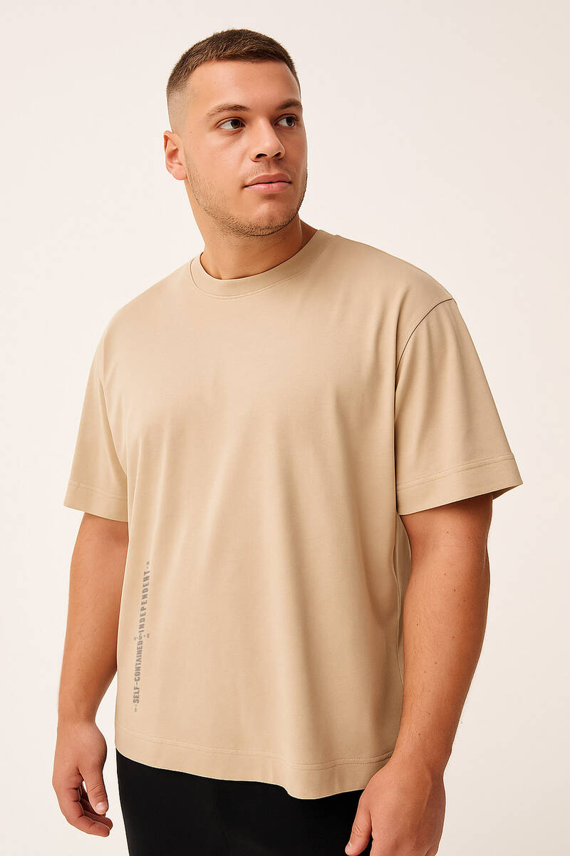 TOMMYLIFE - Tommylife Toptan Bej Baskılı O Yaka Rahat Form Battal Büyük Beden Erkek T-Shirt - 88472