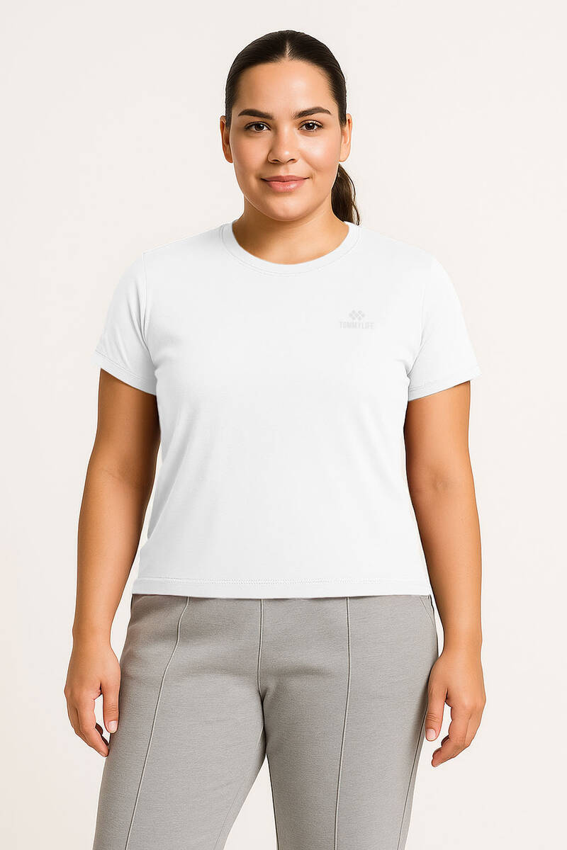 TOMMYLIFE - Tommylife Toptan Beyaz O Yaka Basic Battal Büyük Beden Kadın T-Shirt - 97308