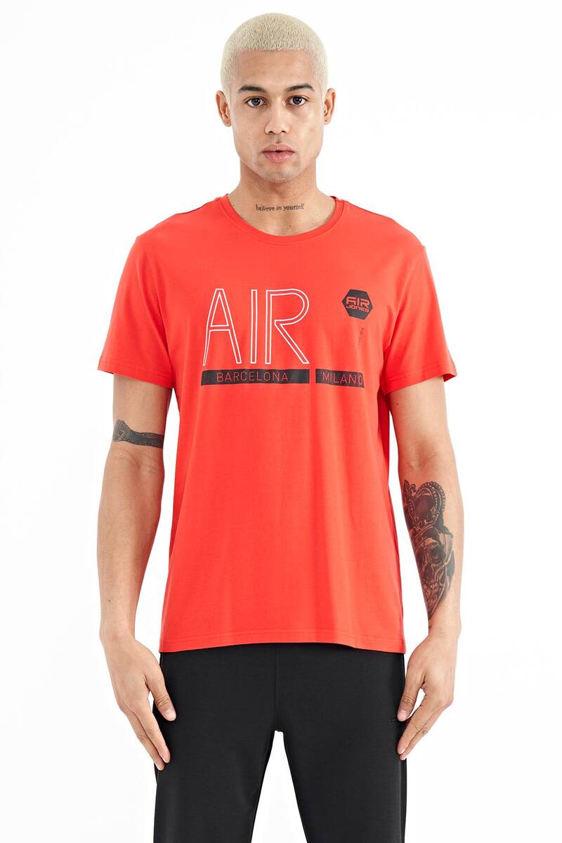 TOMMYLIFE - Tommylife Toptan Conan O Yaka Standart Kalıp Baskılı Erkek T-Shirt 88209 Fiesta