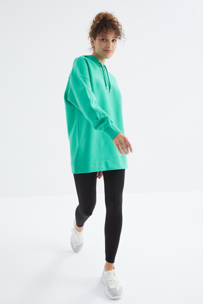 Tommylife Toptan Deniz Yeşili Reglan Kol Basic Kapüşonlu Oversize Tunik - 97242 - Thumbnail