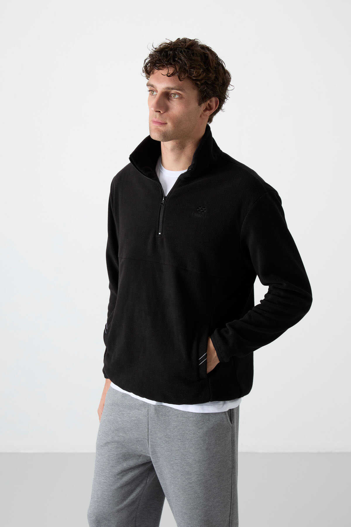 Tommylife Toptan Dik Yaka Dar Kalıp Yarım Fermuar Erkek Polar Sweatshirt 87891 Siyah - 3