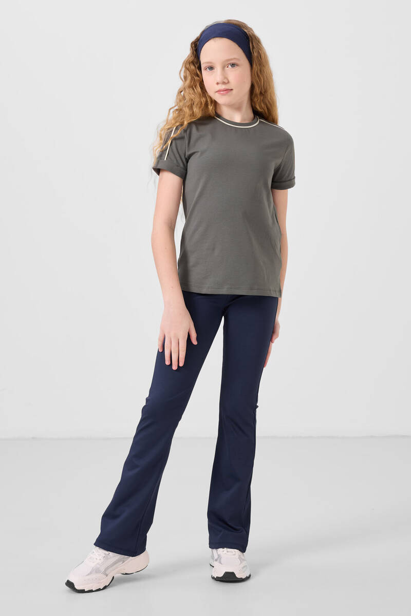 TOMMYLIFE - Tommylife Toptan Esnek Standart Fit Basic Performans İspanyol Paça Kız Çocuk Tayt 75193 İndigo