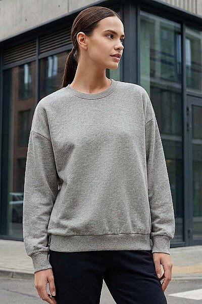 Tommylife Toptan Gri Melanj Basic O Yaka Oversize Kadın Sweatshirt - 97053