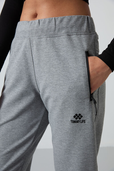 Tommylife Toptan Gri Melanj Fermuar Cepli Rahat Form Klasik Paça Kadın Eşofman Alt - 94195 - Thumbnail