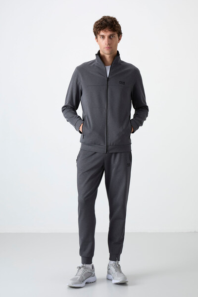 TOMMYLIFE - Tommylife Toptan Hugo Rahat Kalıp Jogger Erkek Eşofman Takım 85198 Koyu Gri