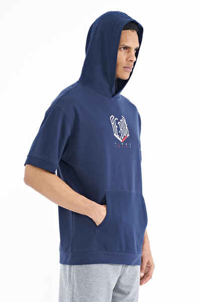 Tommylife Toptan İndigo Kol ve Ön Baskılı Kapüşonlu Oversize Erkek T-Shirt - 88194 - Thumbnail