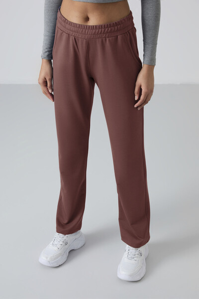 TOMMYLIFE - Tommylife Toptan Kahverengi Yüksek Bel Cepli Rahat Form Klasik Paça Kadın Eşofman Alt - 94584