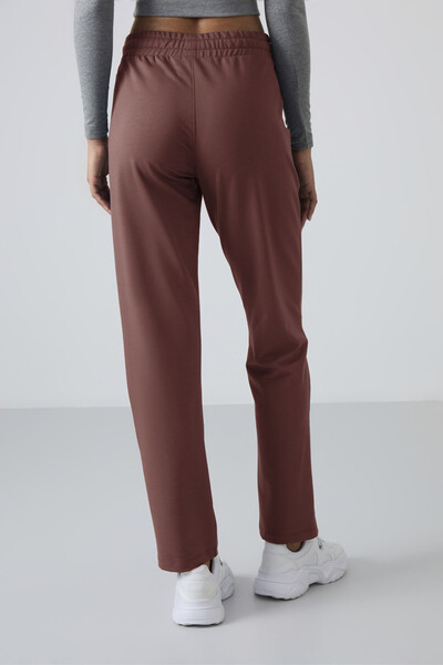 Tommylife Toptan Kahverengi Yüksek Bel Cepli Rahat Form Klasik Paça Kadın Eşofman Alt - 94584 - Thumbnail