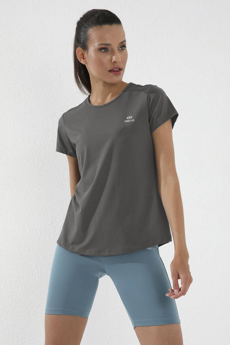 TOMMYLIFE - Tommylife Toptan Koyu Gri Basic Kısa Kol Standart Kalıp O Yaka Kadın T-Shirt - 97144