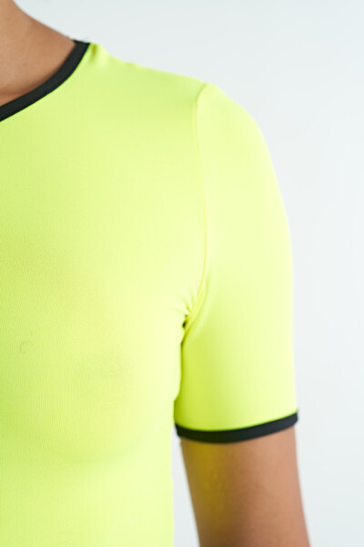 Tommylife Toptan Neon Sarı Bel Bağlama Detaylı O Yaka Standart Kalıp Dalgıç Kumaş Kadın Crop T-Shirt - 97266 - Thumbnail