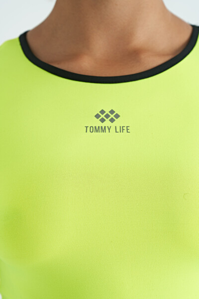 Tommylife Toptan Neon Sarı Bel Bağlama Detaylı O Yaka Standart Kalıp Dalgıç Kumaş Kadın Crop T-Shirt - 97266 - Thumbnail