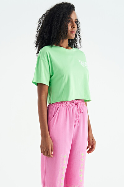 Tommylife Toptan Neon Yeşil Baskılı Düşük Kol Detaylı Oversize Kadın Crop T-Shirt - 02179 - Thumbnail