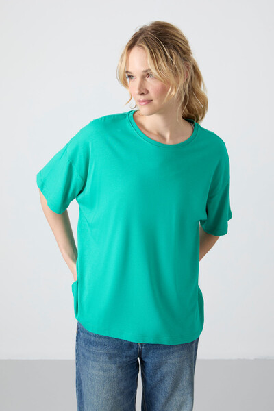 Tommylife Toptan O Yaka Oversize Basic Kadın T-Shirt 97285 Deniz Yeşili - Thumbnail