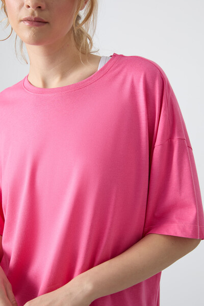 Tommylife Toptan O Yaka Oversize Basic Kadın T-Shirt 97285 Rose - Thumbnail