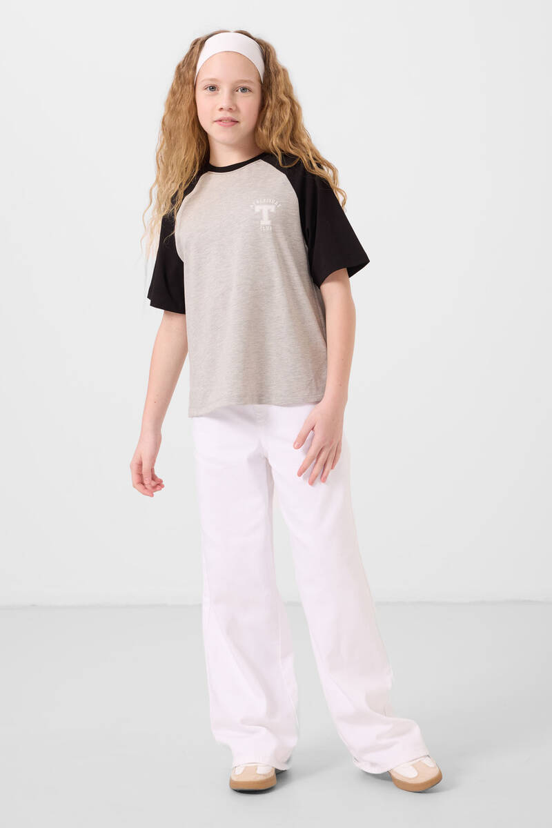 TOMMYLIFE - Tommylife Toptan O Yaka Pamuklu Baskılı Oversize Fit Kız Çocuk T Shirt 75179 Gri Melanj