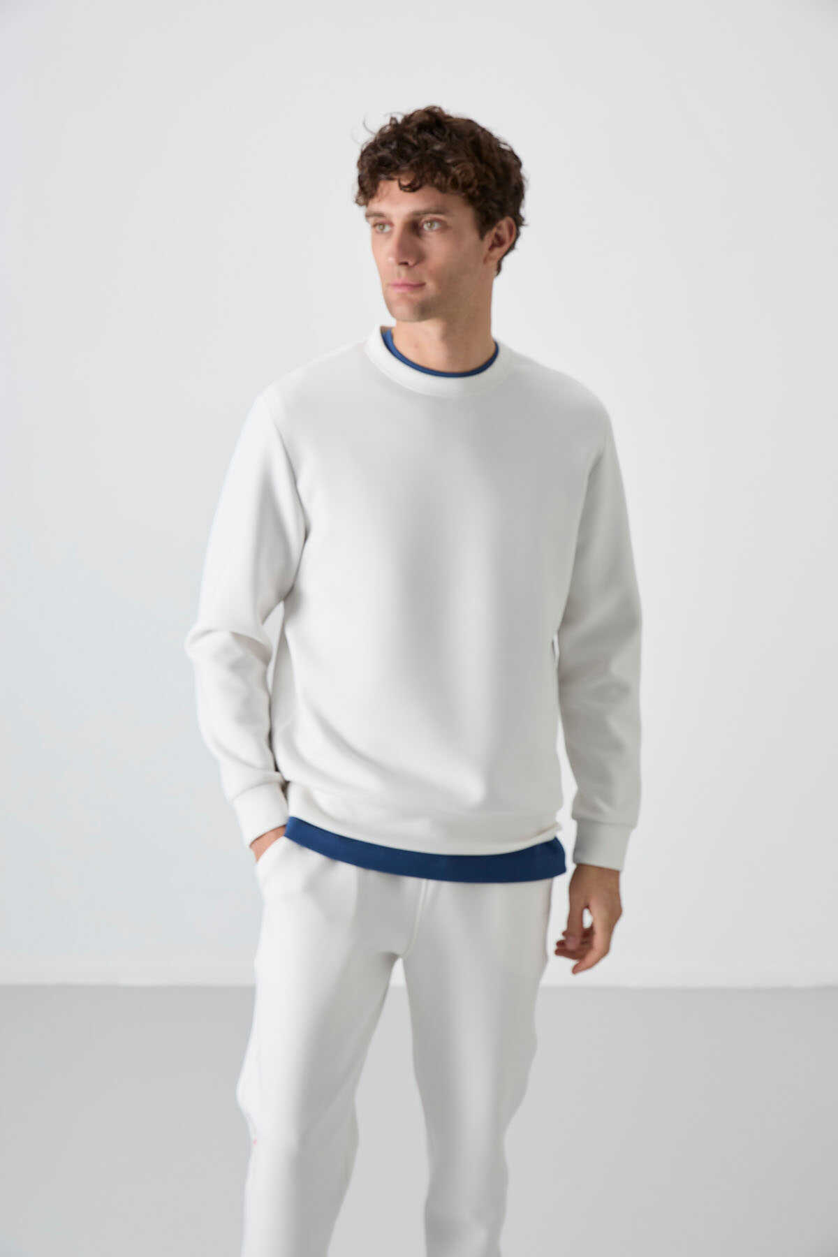 Tommylife Toptan O Yaka Rahat Form Basic Erkek Sweatshirt 88053 Ekru - 1