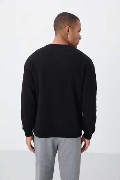 Tommylife Toptan O Yaka Rahat Kalıp Basic Erkek Sweatshirt 88418 Siyah - Thumbnail