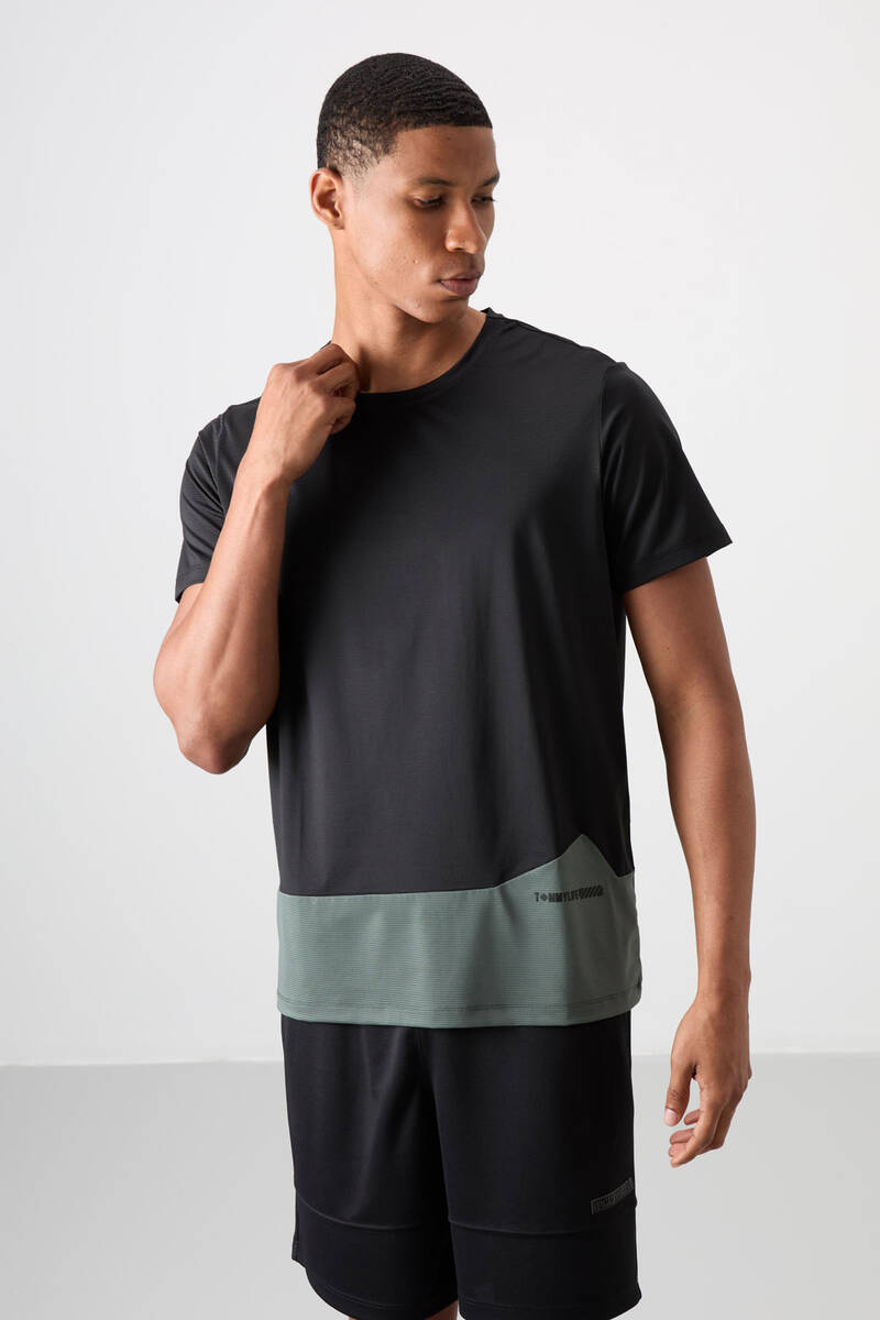 TOMMYLIFE - Tommylife Toptan O Yaka Standart Kalıp Aktif Spor Erkek T-Shirt 88383 Siyah