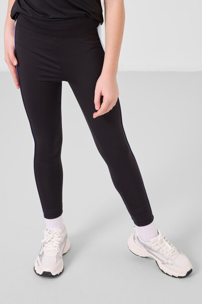 Tommylife Toptan O Yaka Yan Şerit Detaylı Standart Fit Performans Kız Çocuk Tayt Takım 75191 Siyah - Thumbnail
