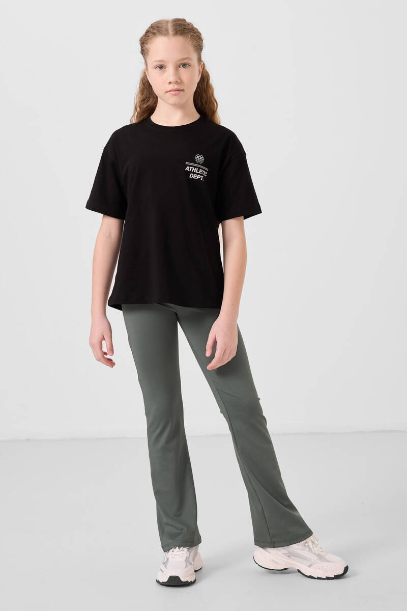 TOMMYLIFE - Tommylife Toptan Pamuklu O Yaka Oversize Fit Basic Kız Çocuk T Shirt 75178 Siyah