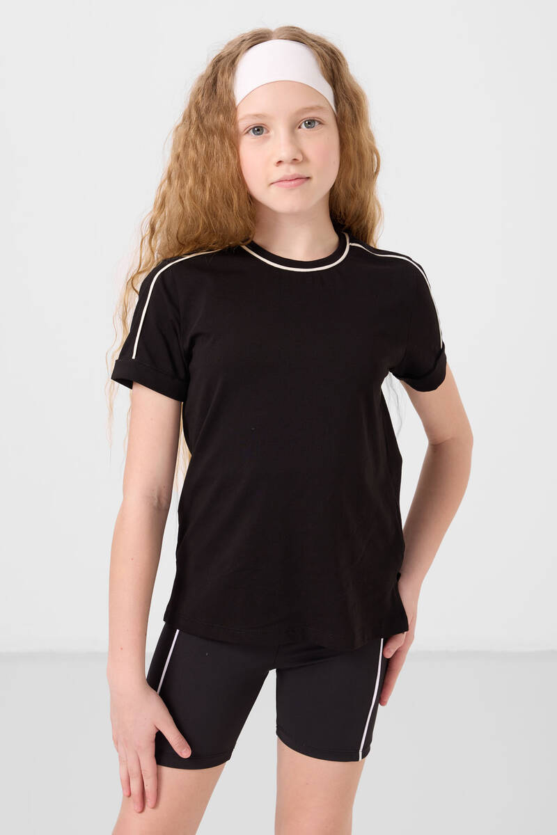 TOMMYLIFE - Tommylife Toptan Pamuklu O Yaka Oversize Fit Baskılı Kız Çocuk T Shirt 75177 Siyah