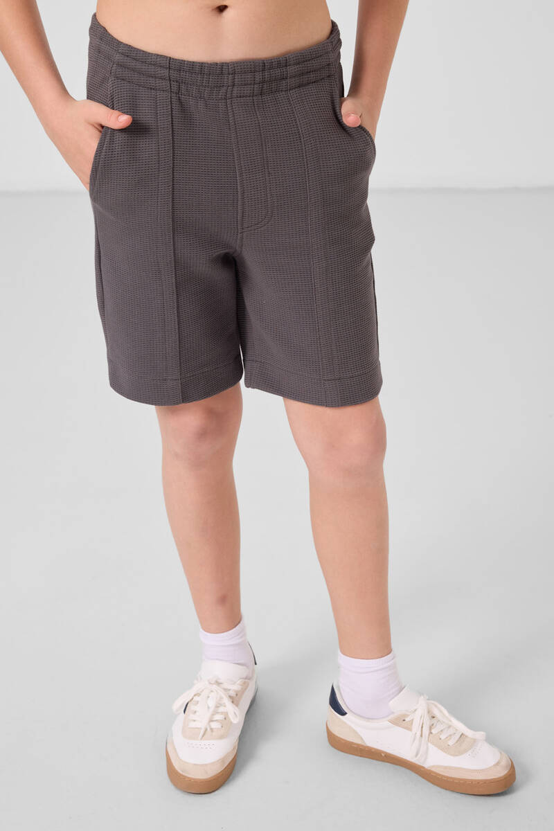 TOMMYLIFE - Tommylife Toptan Pamuklu Yumuşak Dokulu Standart Fit Basic Erkek Çocuk Şort 11289 Koyu Gri