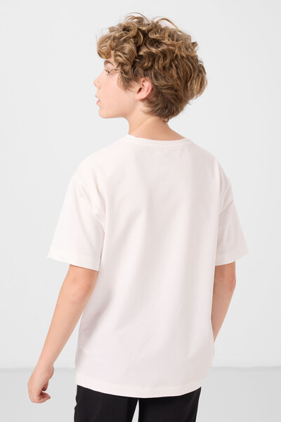 Tommylife Toptan Pamuklu Yumuşak Dokulu Oversize Basic Erkek Çocuk T-Shirt 11297 Ekru - Thumbnail
