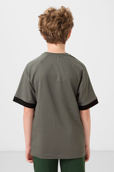 Tommylife Toptan Pamuklu Yumuşak Dokulu Oversize Cep Detaylı Erkek Çocuk T-Shirt 11295 Haki - Thumbnail