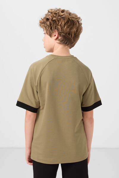 Tommylife Toptan Pamuklu Yumuşak Dokulu Oversize Cep Detaylı Erkek Çocuk T-Shirt 11295 Koyu Bej - Thumbnail
