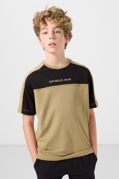Tommylife Toptan Pamuklu Yumuşak Dokulu Oversize Fit Baskılı Erkek Çocuk T-Shirt 11290 Koyu Bej - Thumbnail