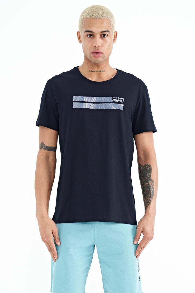 TOMMYLIFE - Tommylife Toptan Peter O Yaka Standart Kalıp Baskılı Erkek T-Shirt 88204 Lacivert