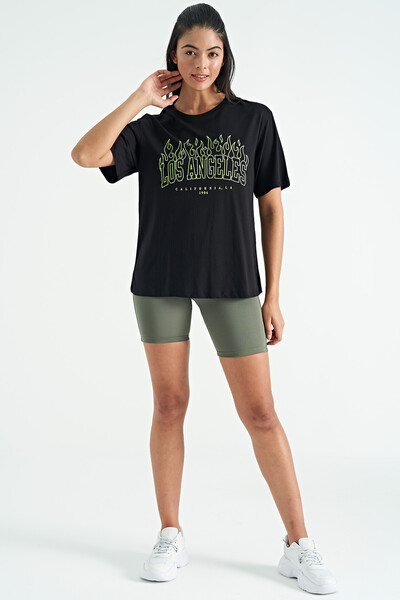 Tommylife Toptan Siyah Baskı Detaylı Oversize O Yaka Basic Kadın T-Shirt - 02181 - Thumbnail