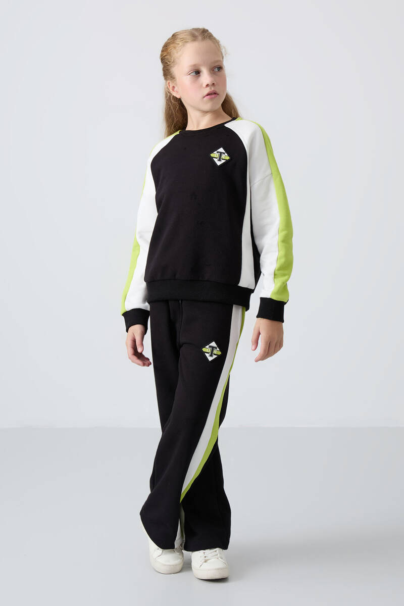 Girls tracksuit age 7 on sale