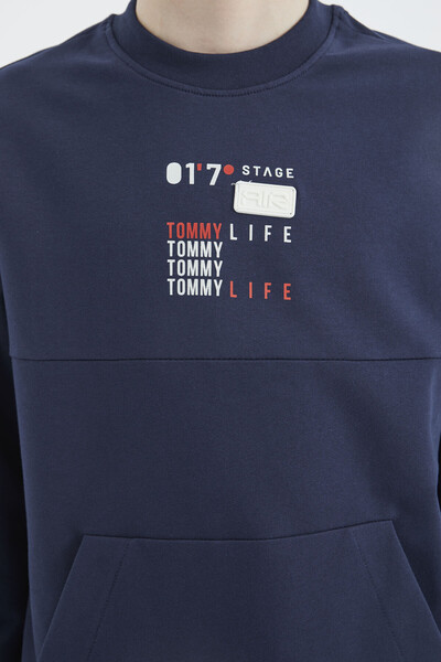 Tommylife Wholesale 7-15 Age Crew Neck Standard Fit Printed Boys' Sweatshirt 11175 Indigo - Thumbnail