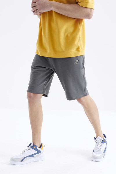 Tommylife Wholesale Almond Green Standard Fit Basic Men's Short - 81212 - 2