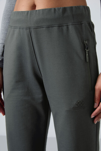 Tommylife Wholesale Almond Green With Zipper Pocket Comfy Classic Hem Women's Sweatpants - 94195 - Thumbnail