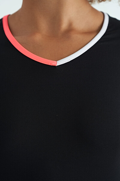 Tommylife Wholesale Black V Collar Standard Fit Women's Spor T-Shirt - 97268 - Thumbnail