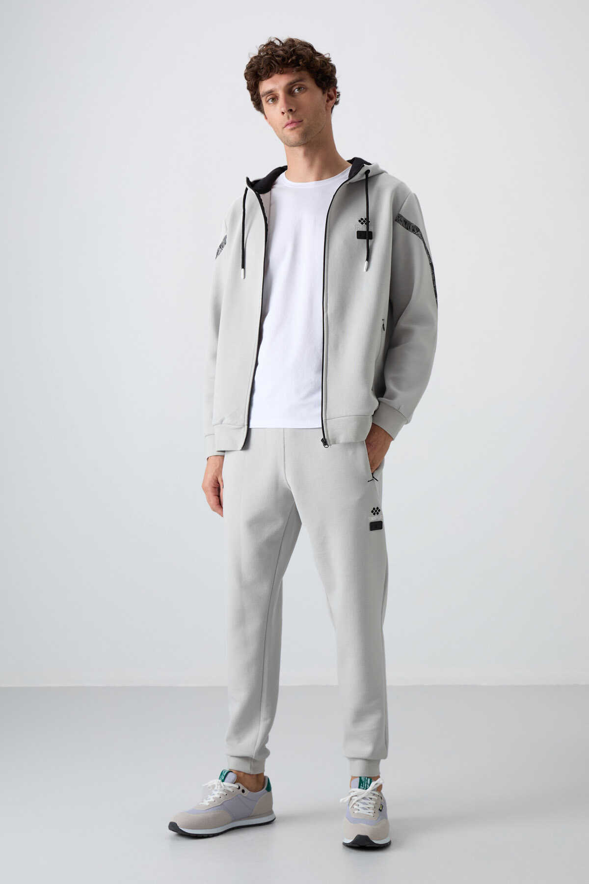 Tommylife Wholesale Comfort Fit Printed Men's Tracksuit Set 85236 Stone - 1