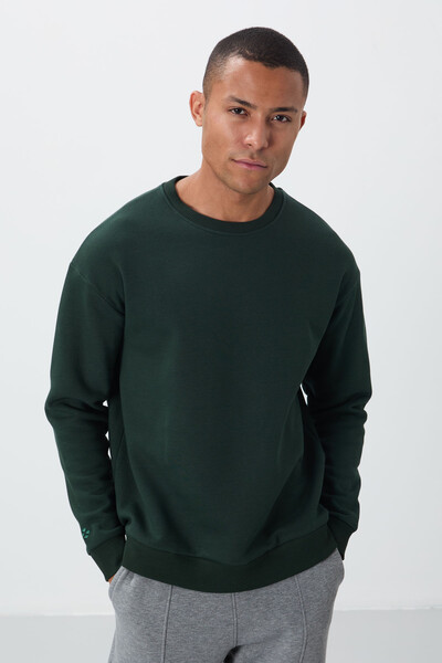 Tommylife Wholesale Crew Neck Comfort Fit Basic Men's Sweatshirt 88418 Pine Green - Thumbnail