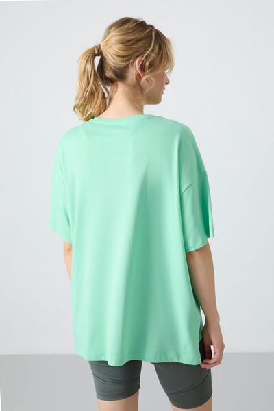 Tommylife Wholesale Crew Neck Oversize Basic Women's T-Shirt 97285 Aqua Green - Thumbnail