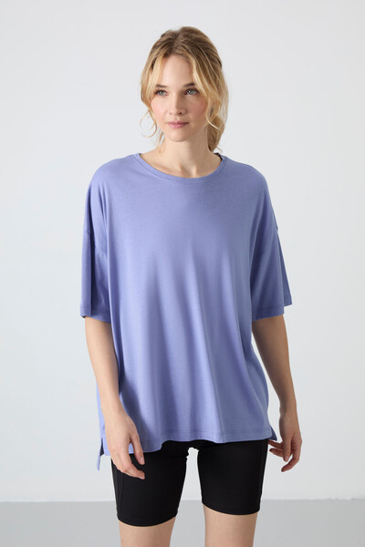 Tommylife Wholesale Crew Neck Oversize Basic Women's T-Shirt 97285 Light Amethyst - Thumbnail