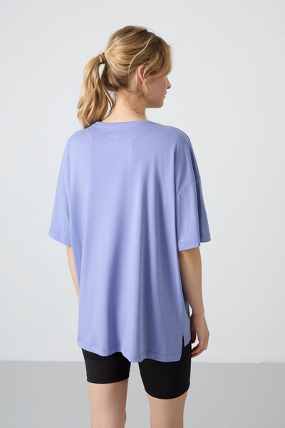 Tommylife Wholesale Crew Neck Oversize Basic Women's T-Shirt 97285 Light Amethyst - Thumbnail