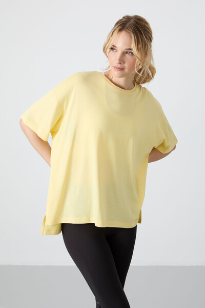 Tommylife Wholesale Crew Neck Oversize Basic Women's T-Shirt 97285 Yellow - Thumbnail