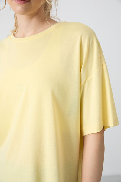 Tommylife Wholesale Crew Neck Oversize Basic Women's T-Shirt 97285 Yellow - Thumbnail