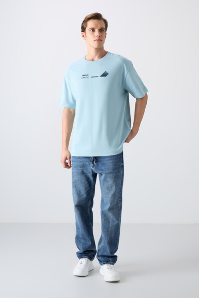 Tommylife Wholesale Crew Neck Oversize Printed Men's T-Shirt 88330 Light Blue - Thumbnail