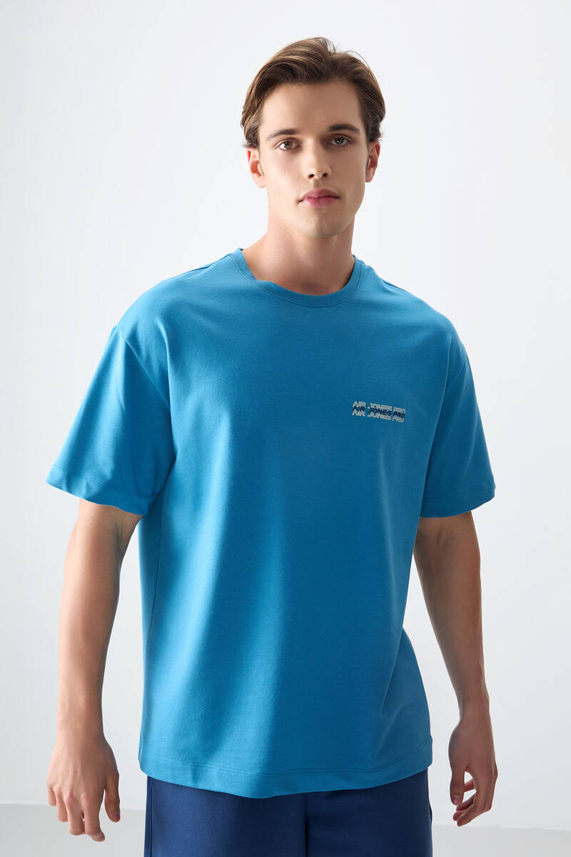 TOMMYLIFE - Tommylife Wholesale Crew Neck Oversize Printed Men's T-Shirt 88375 Petrol Blue
