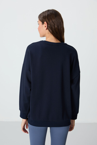 Tommylife Wholesale Crew Neck Oversize Women's Sweatshirt 97288 Indigo - Thumbnail