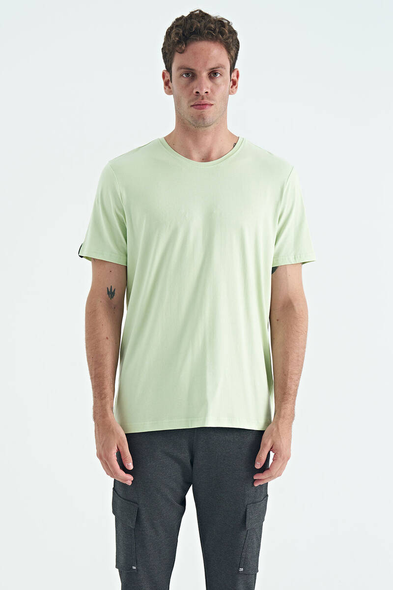 TOMMYLIFE - Tommylife Wholesale Crew Neck Standard Fit Basic Men's T-Shirt 87911 Light Green