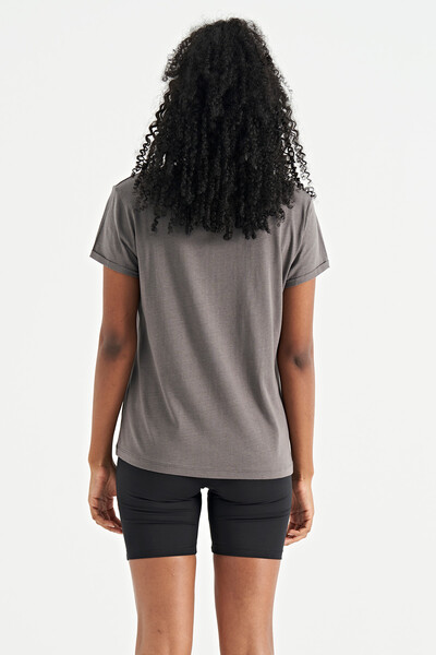 Tommylife Wholesale Dark Gray Short Sleeve O-Neck Oversize Women's T-shirt - 02242 - Thumbnail